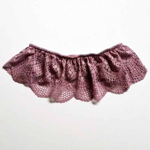 NWT Victorias Secret Bandeau Bralette Lavender Purple Flutter Lace Strapless XS - Picture 3 of 9